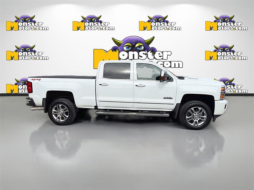 Used 2019 Chevrolet Silverado 2500 High Country w/ Duramax Plus Package image 4