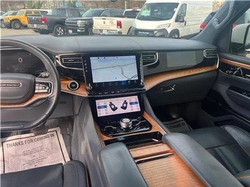 Used 2022 Jeep Grand Wagoneer Series II w/ Convenience Group III image 49