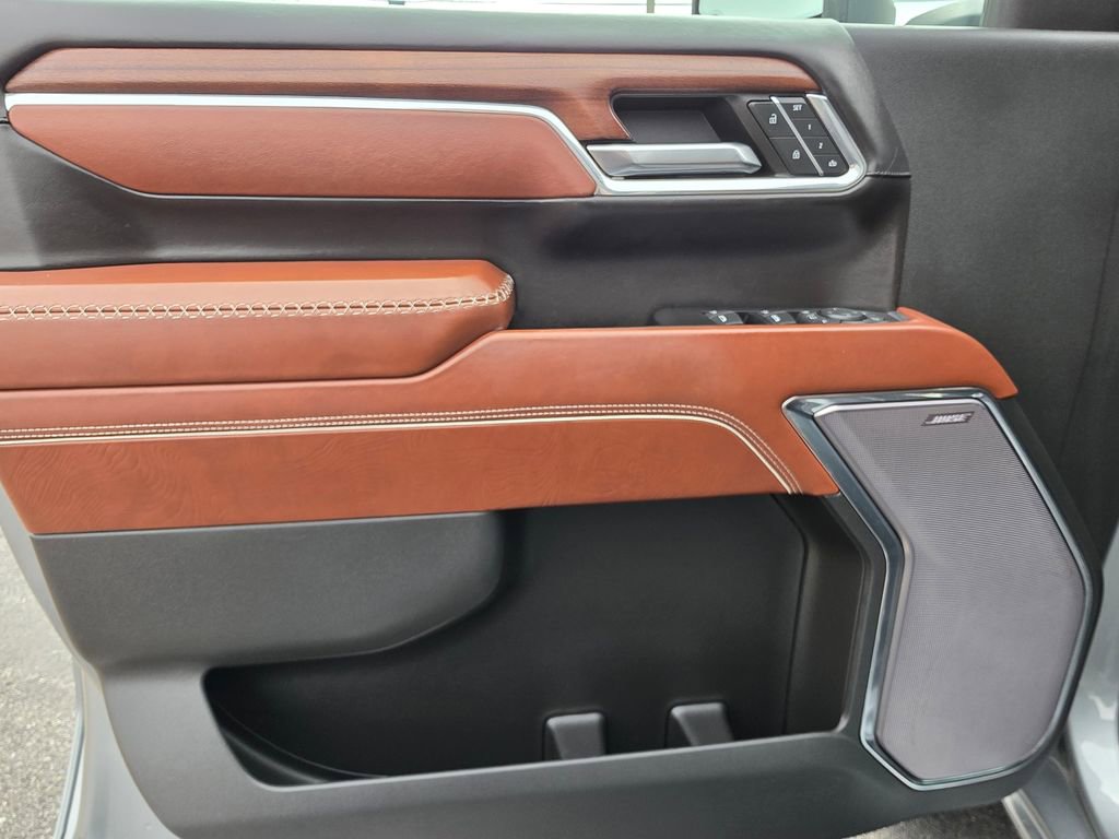 Used 2024 GMC Sierra 2500 Denali Ultimate image 13