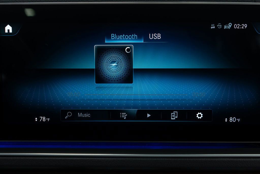 Used 2022 Mercedes-Benz GLS 450 4MATIC image 31