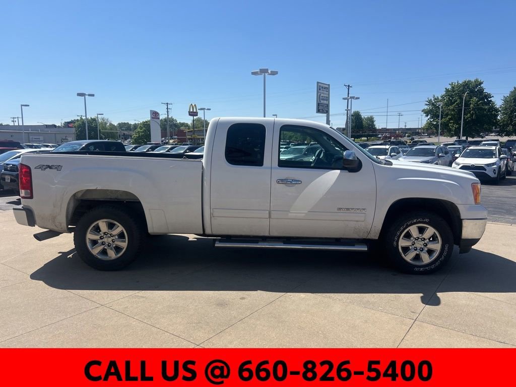Used 2010 GMC Sierra 1500 SLE w/ Power Pack Plus AWD/4WD image 4