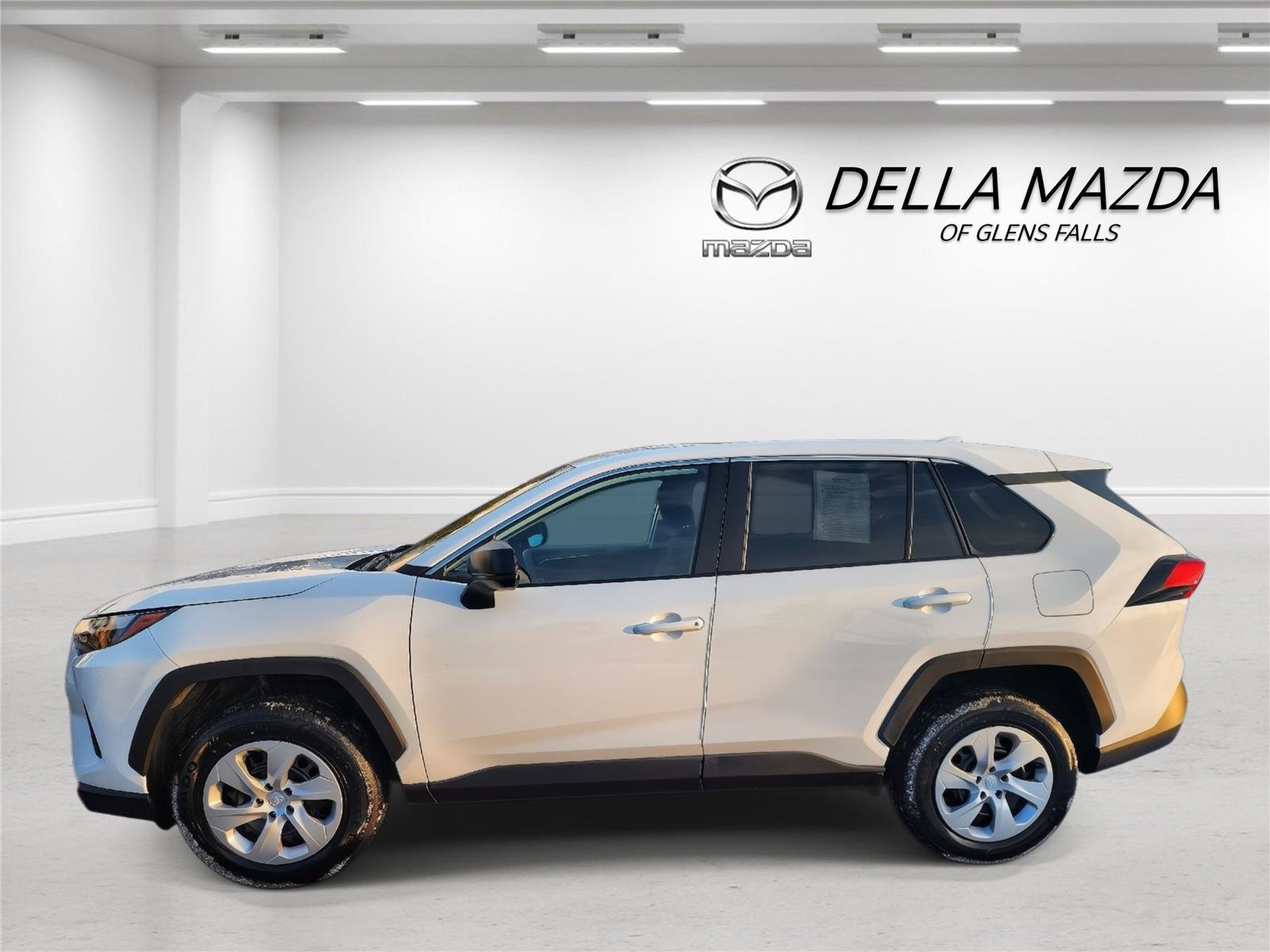 Used 2024 Toyota RAV4 LE image 2