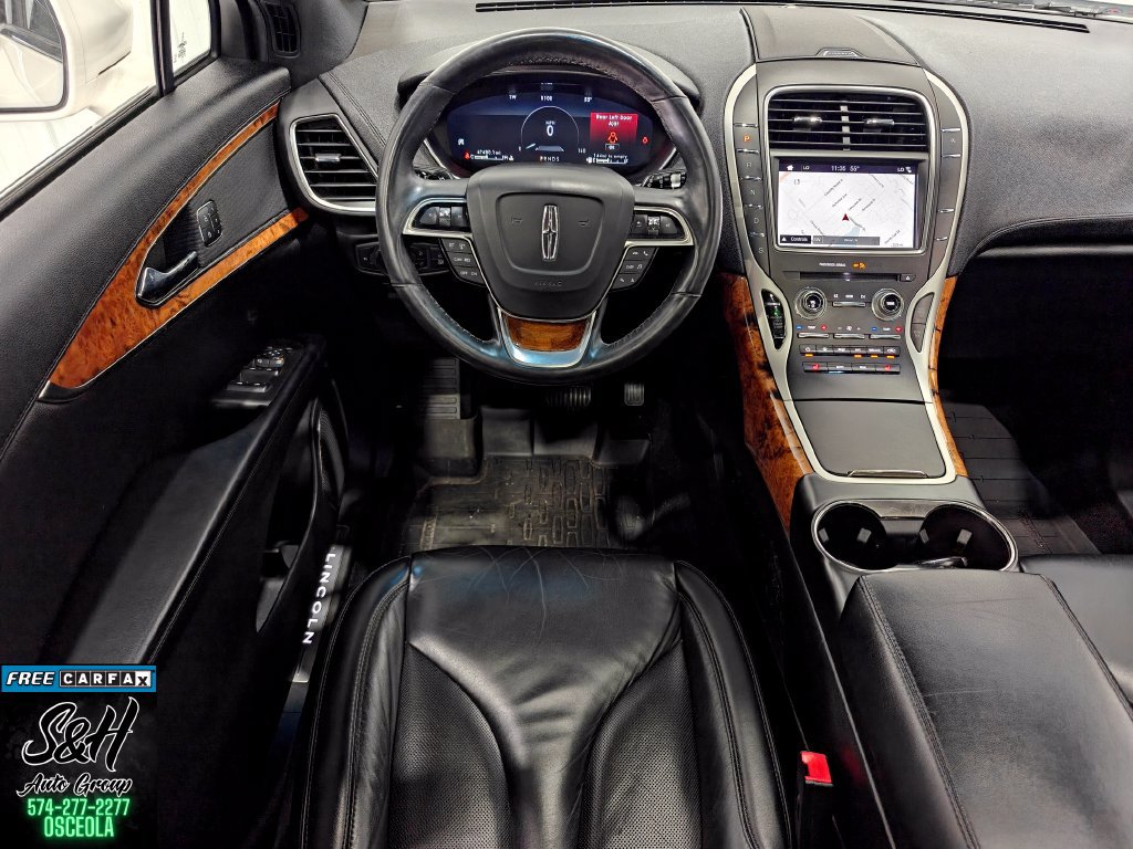 Used 2019 Lincoln Nautilus Select AWD/4WD image 4