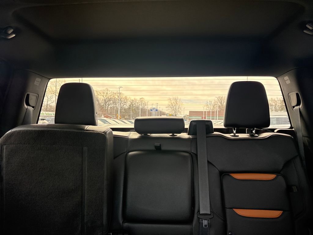 Used 2021 GMC Sierra 1500 AT4 image 49