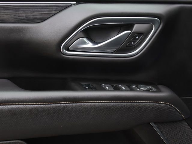 Used 2022 GMC Yukon SLT w/ SLT Premium Package image 28