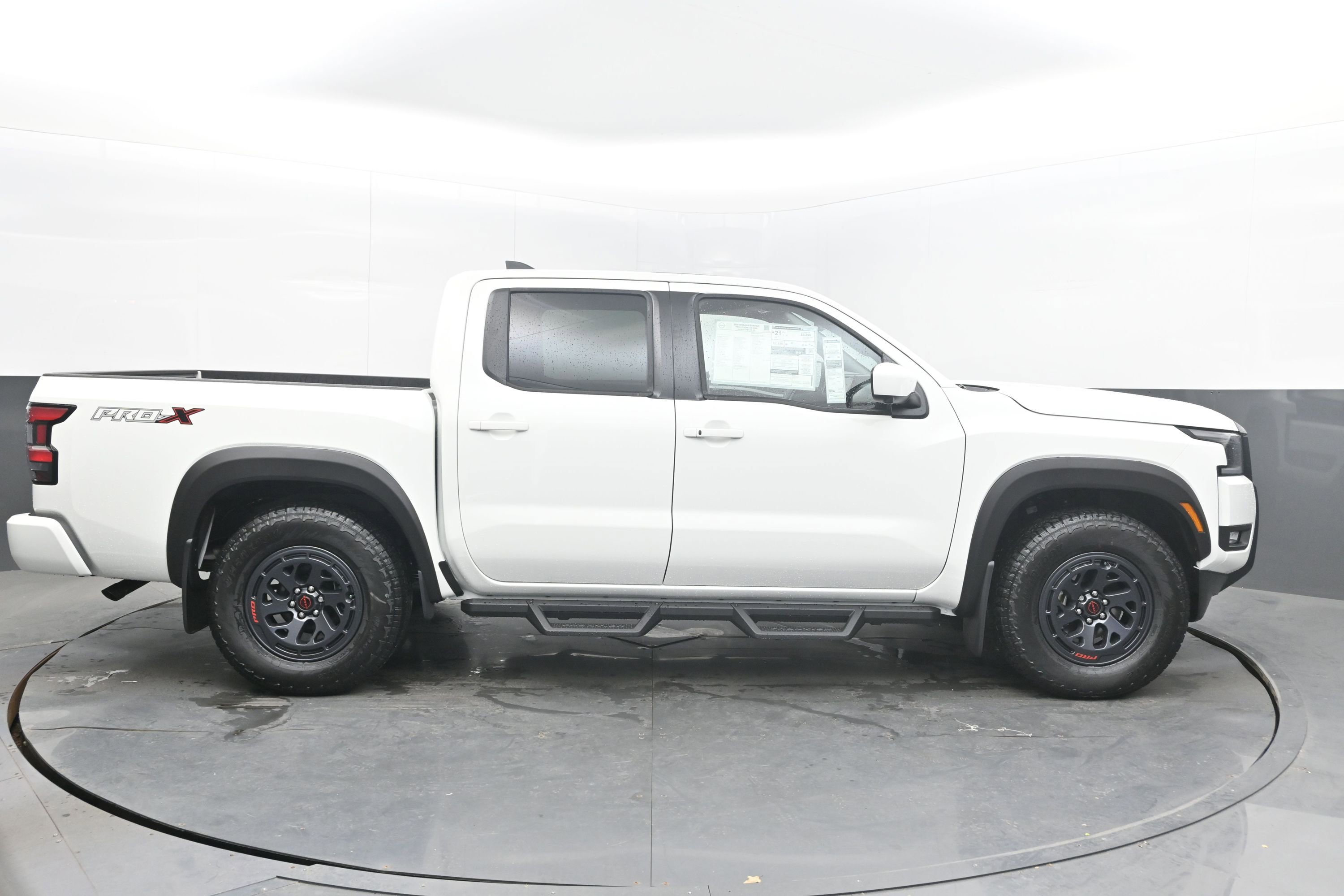 New 2026 Nissan Frontier Pro-X RWD image 8