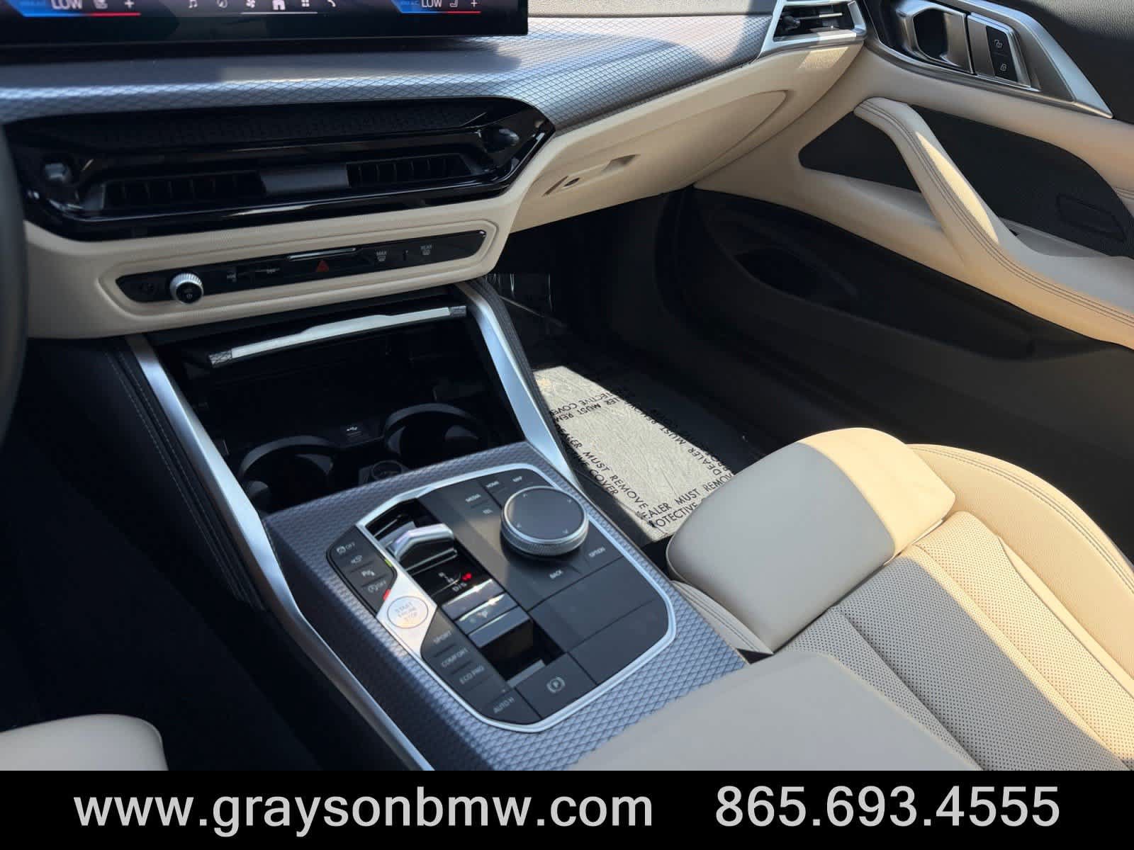 Used 2026 BMW M440i Coupe RWD image 28