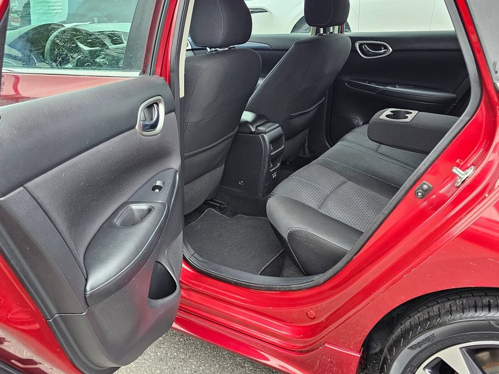 Used 2017 Nissan Sentra SR w/ Electronics Package FWD image 16