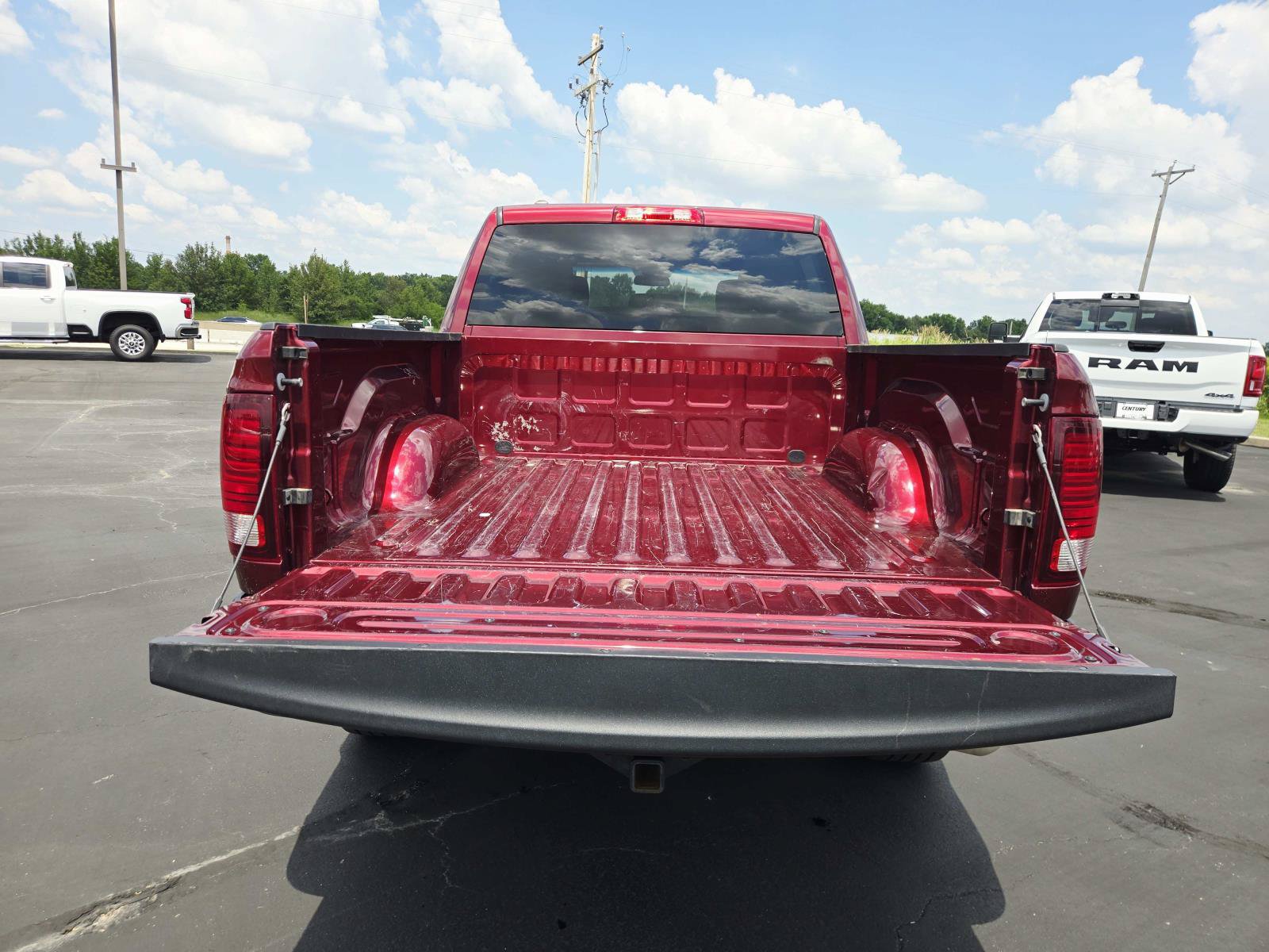 Used 2024 RAM 1500 Warlock AWD/4WD image 14