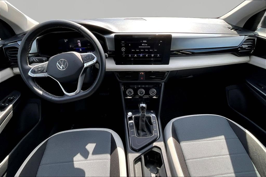 Used 2025 Volkswagen Taos S image 7
