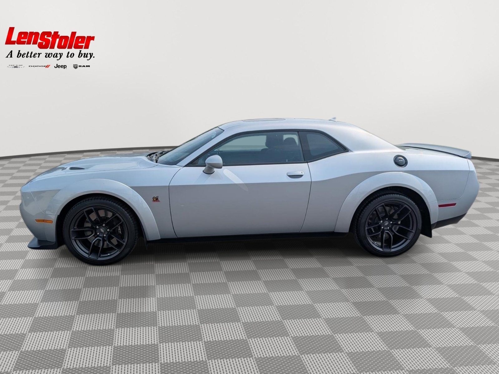 Used 2021 Dodge Challenger R/T Scat Pack RWD image 2