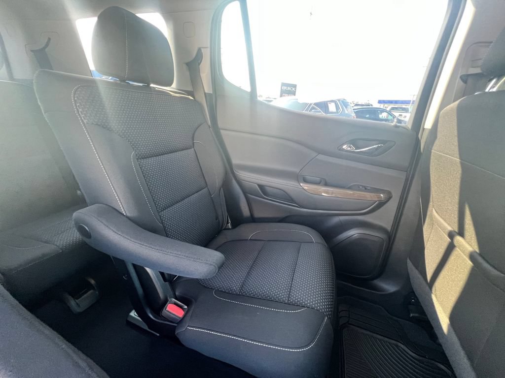 Used 2021 GMC Acadia SLE w/ Driver Convenience Package FWD image 37