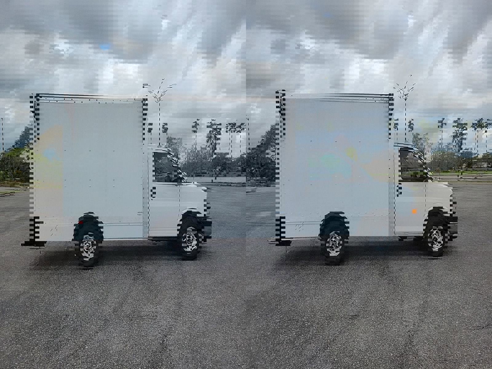 Used 2023 GMC Savana 3500 w/ Power Convenience Package image 4