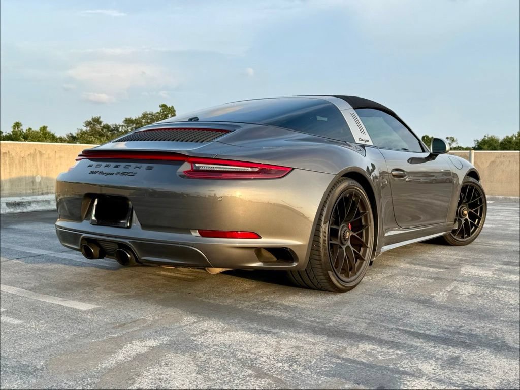 Used 2019 Porsche 911 Targa 4 GTS AWD/4WD image 9