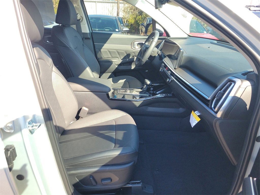 New 2026 Kia Sorento SX image 7