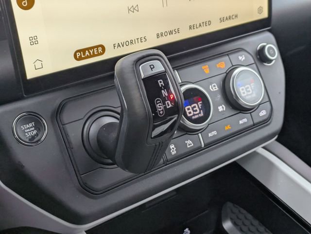 New 2026 Land Rover Defender 110 X-Dynamic SE image 9