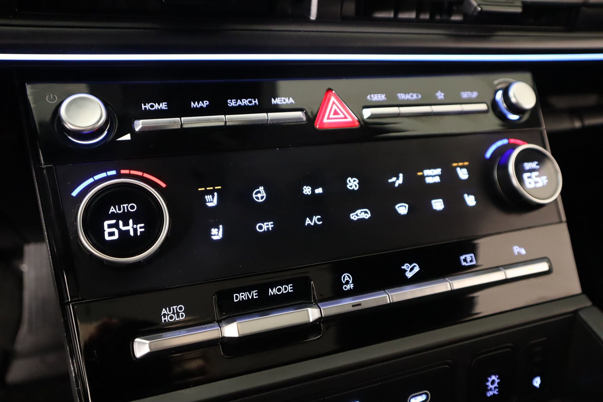 Used 2025 Hyundai Santa Fe Calligraphy image 8