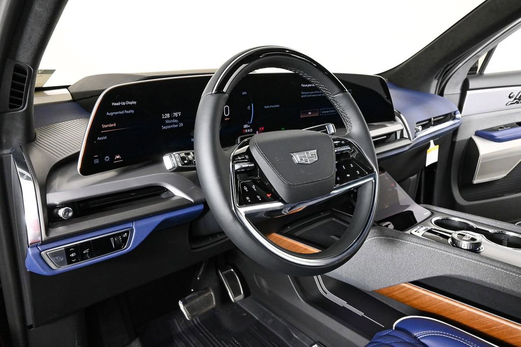 New 2026 Cadillac Vistiq Premium Luxury image 4