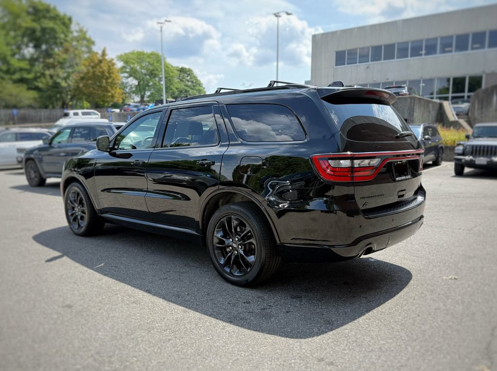 Used 2023 Dodge Durango R/T w/ Blacktop Package AWD/4WD image 12