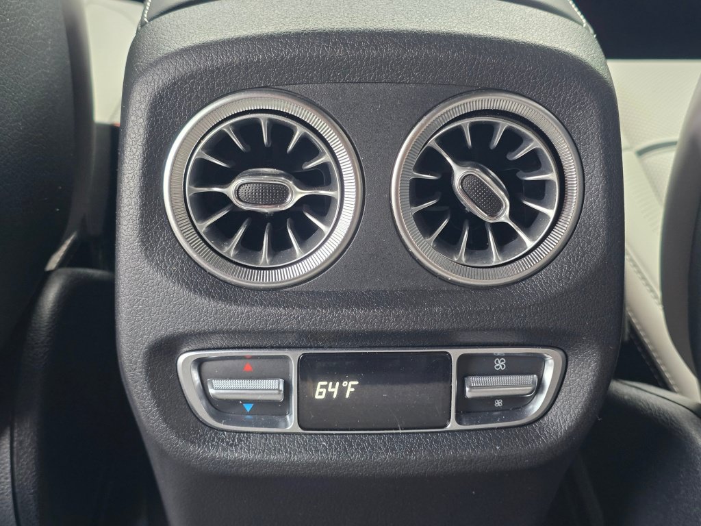 Used 2025 Mercedes-Benz G 63 AMG 4MATIC image 18