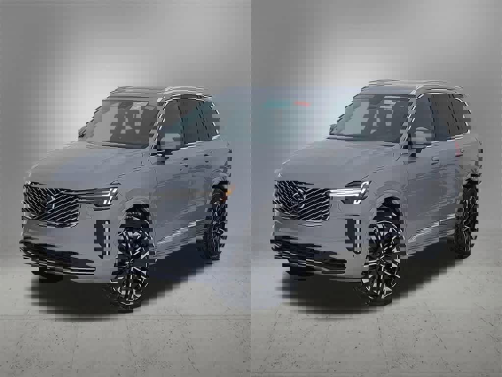 New 2026 Volvo XC90 B5 Plus w/ Protection Package Premier