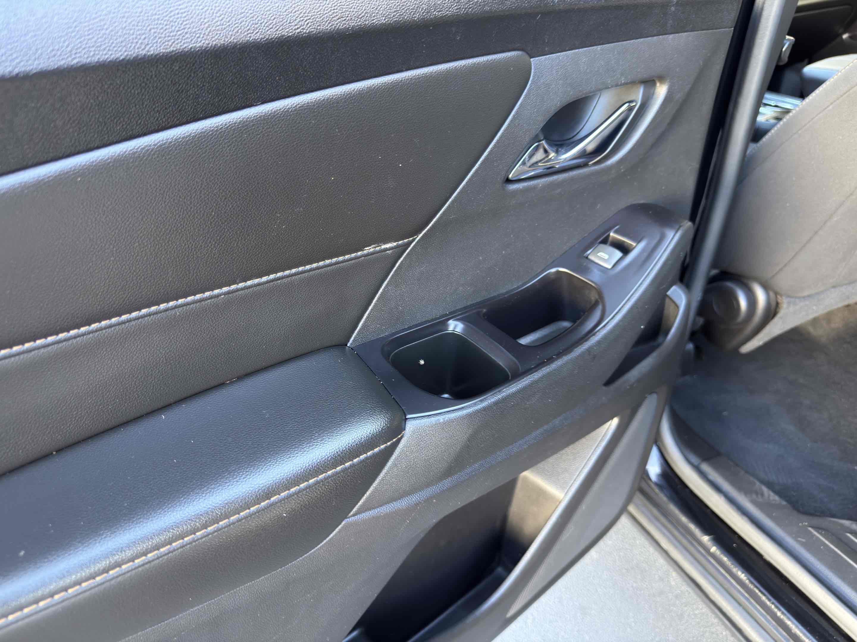 Used 2018 Chevrolet Traverse LS image 58