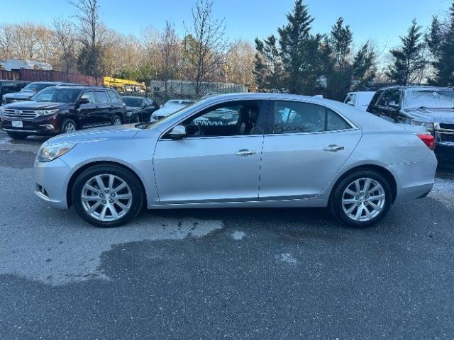 Used 2013 Chevrolet Malibu LTZ image 2
