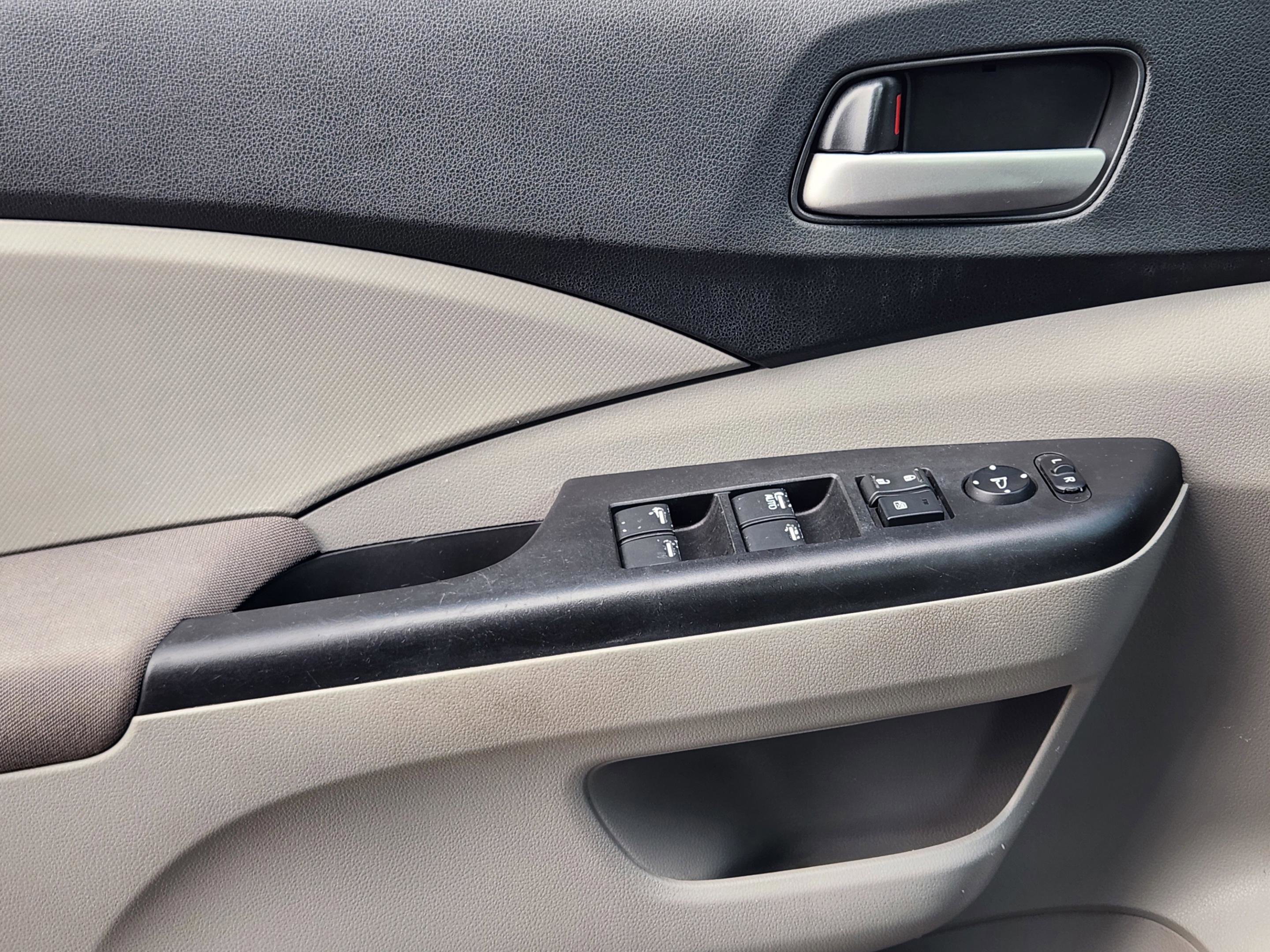 Used 2014 Honda CR-V LX image 21