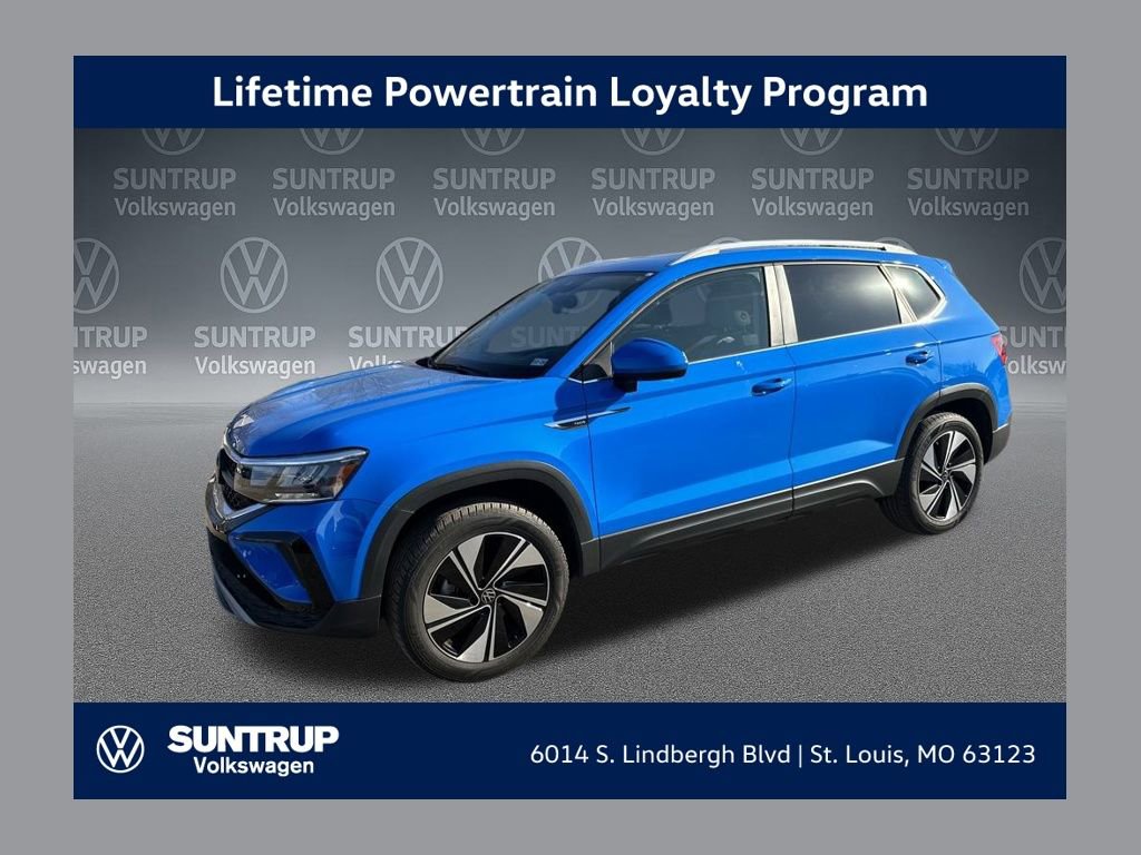 Used 2024 Volkswagen Taos SE image 1