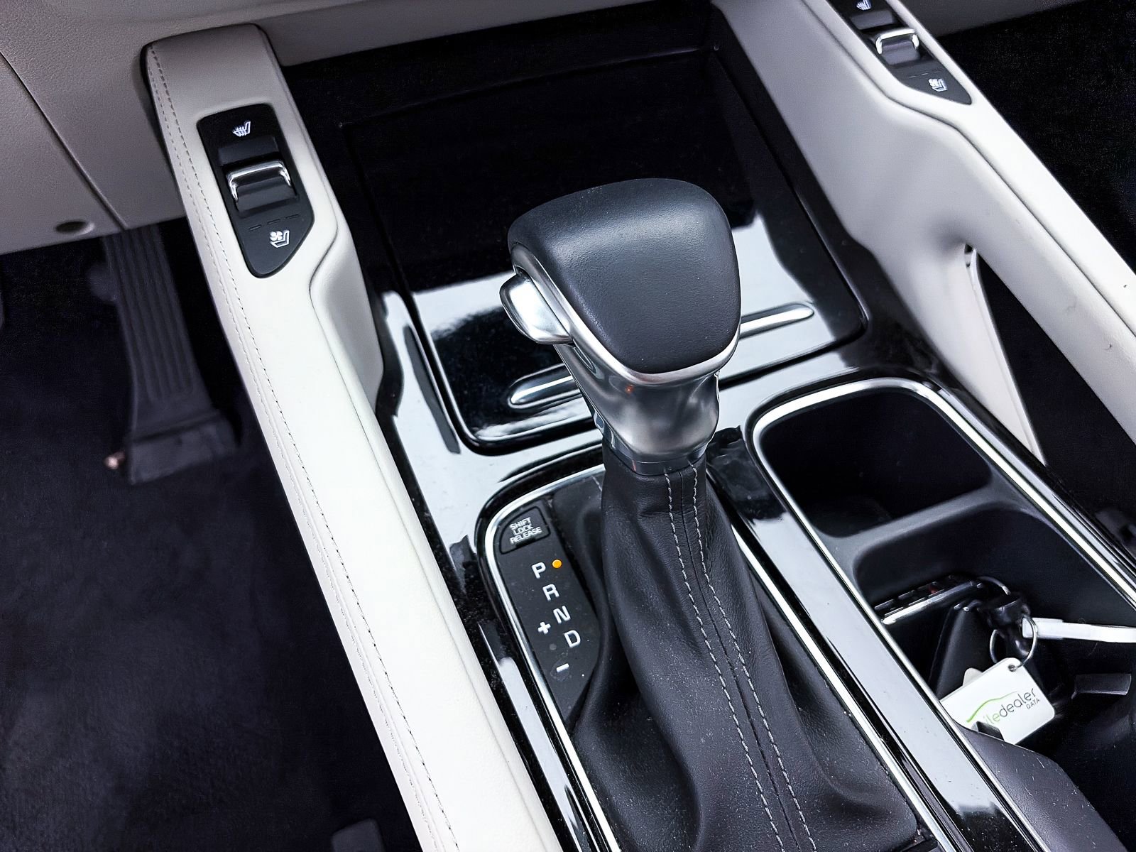 Used 2020 Kia Telluride EX w/ EX Premium Package image 28