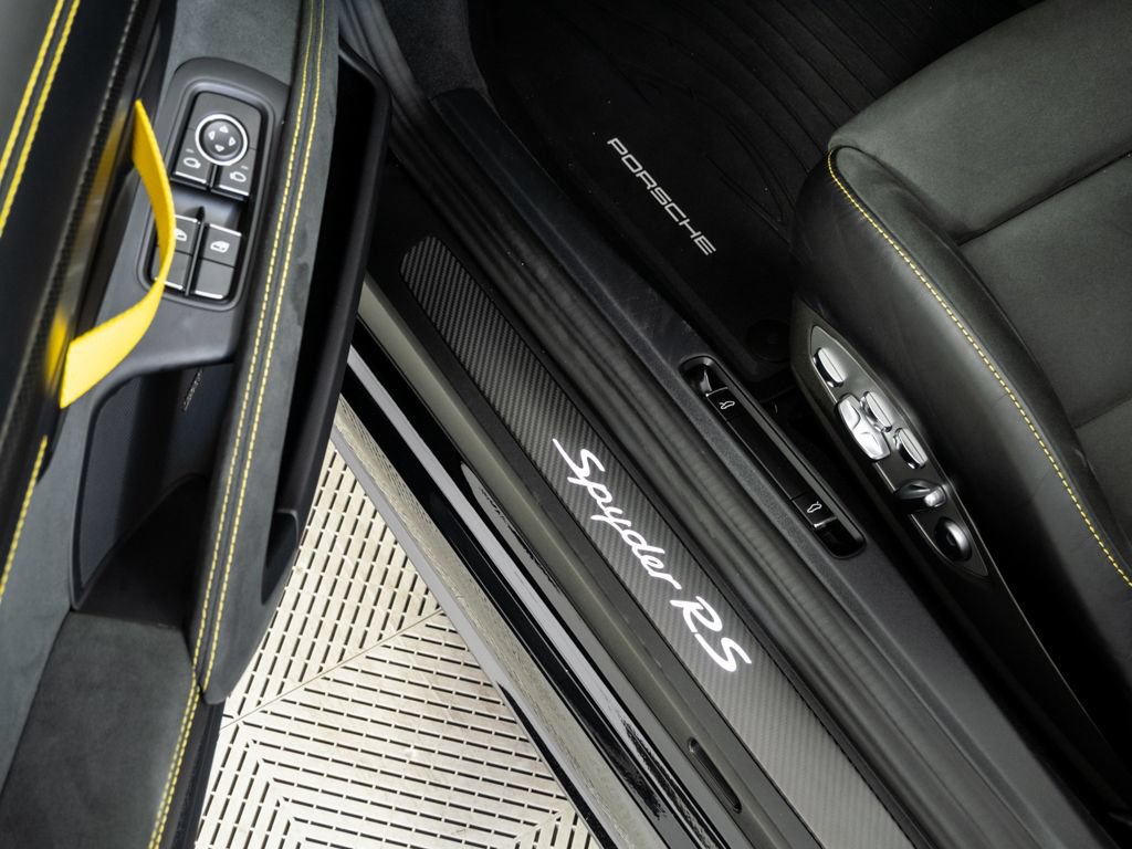 Certified 2025 Porsche 718 Boxster Spyder RS RWD image 8