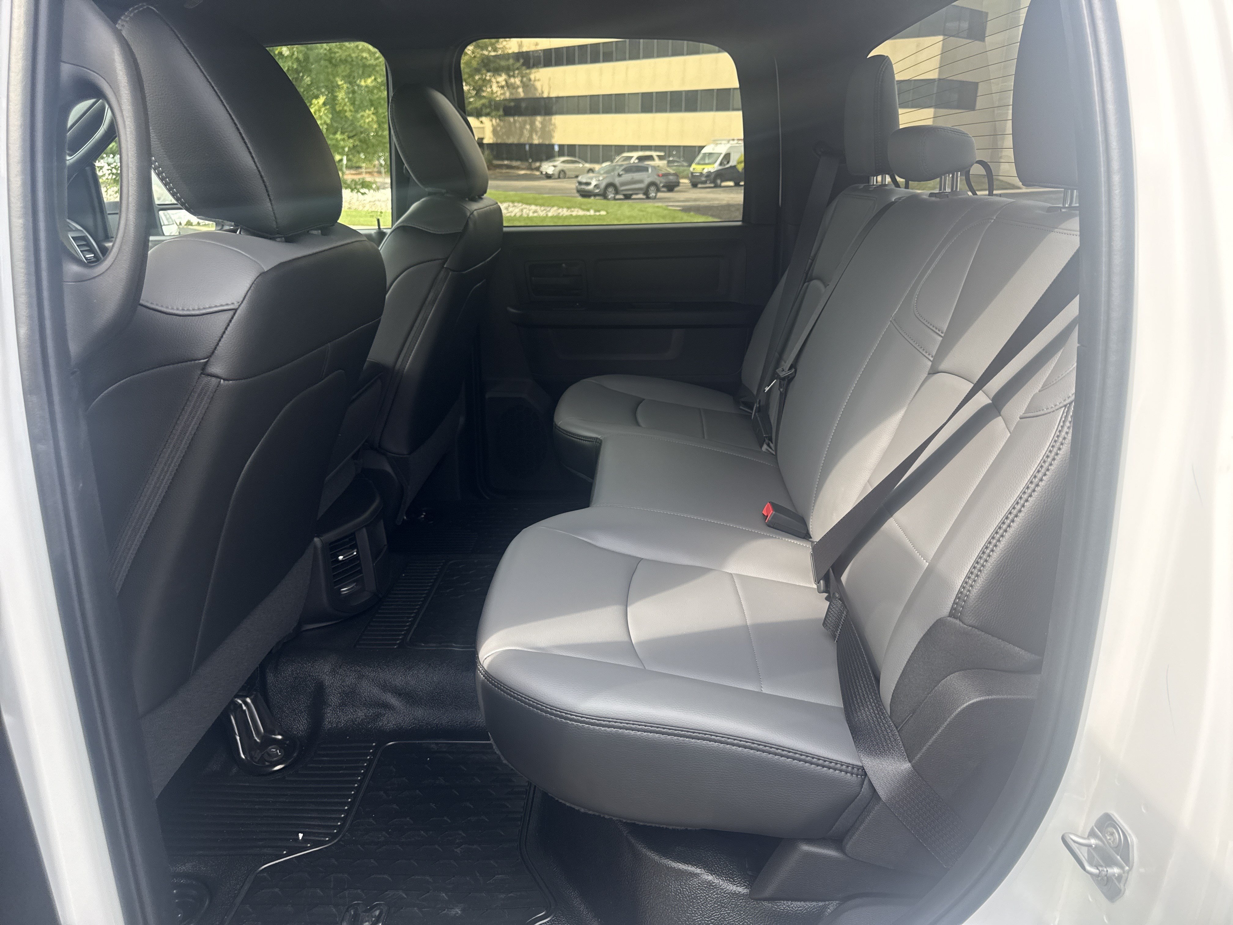 New 2027 RAM 5500 Tradesman AWD/4WD image 14