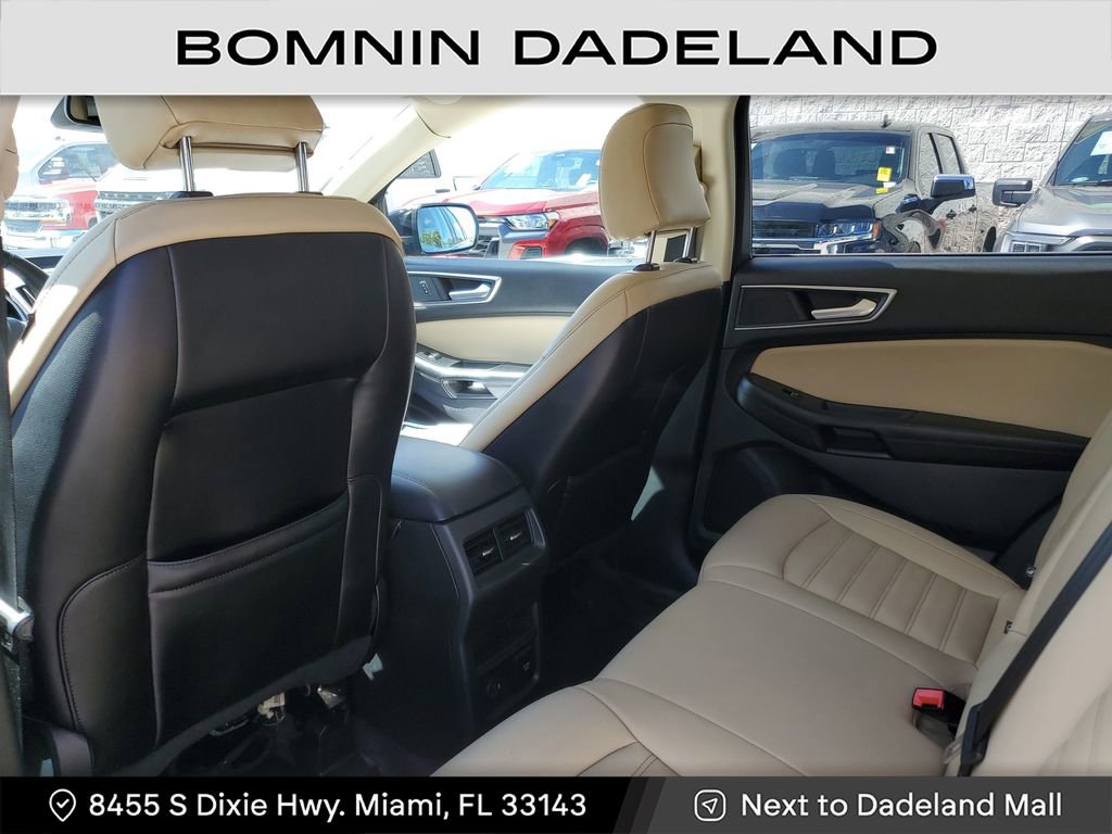 Used 2021 Ford Edge SEL w/ Convenience Package image 11