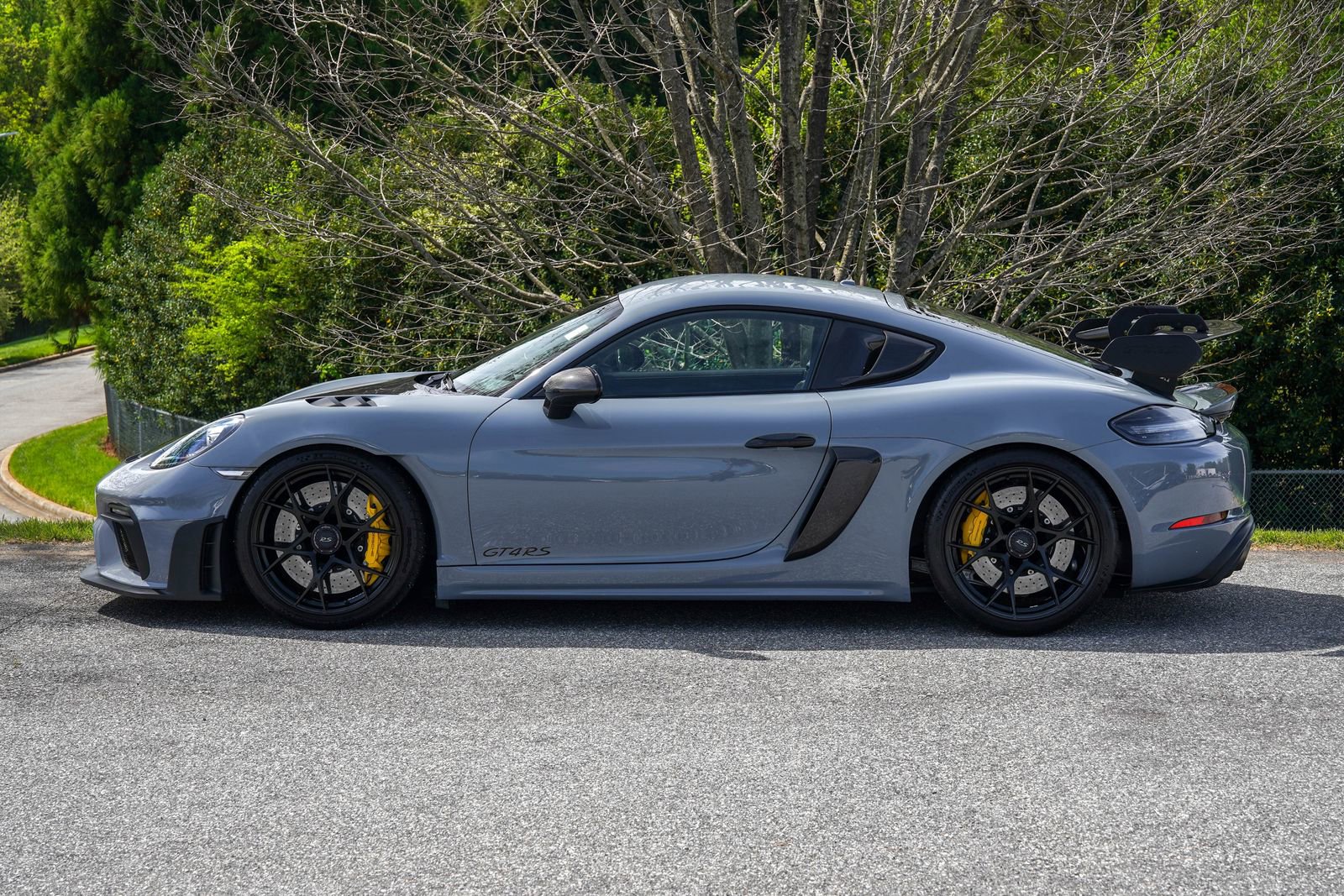 Certified 2023 Porsche 718 Cayman GT4 RS w/ Weissach Package image 2