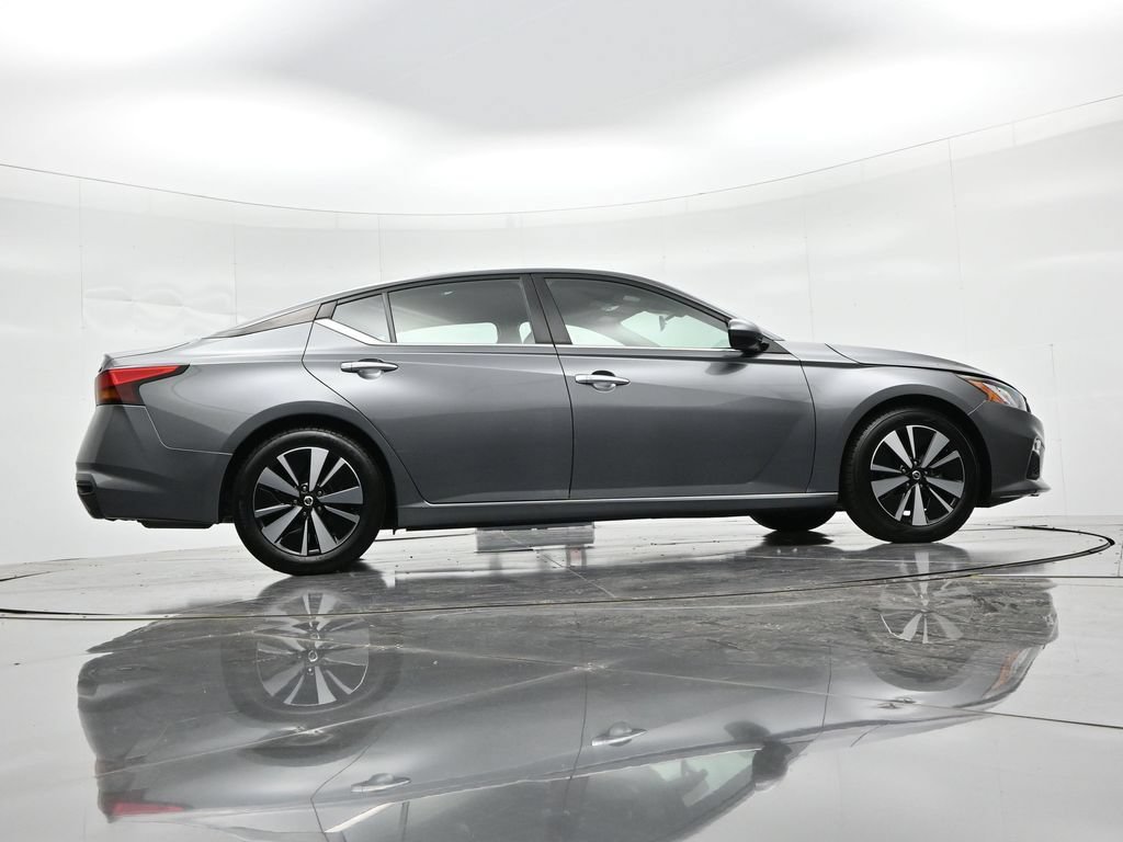 Used 2022 Nissan Altima 2.5 SV FWD image 27