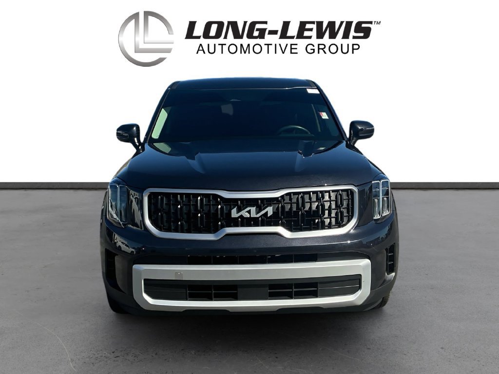 Used 2025 Kia Telluride LX FWD image 11