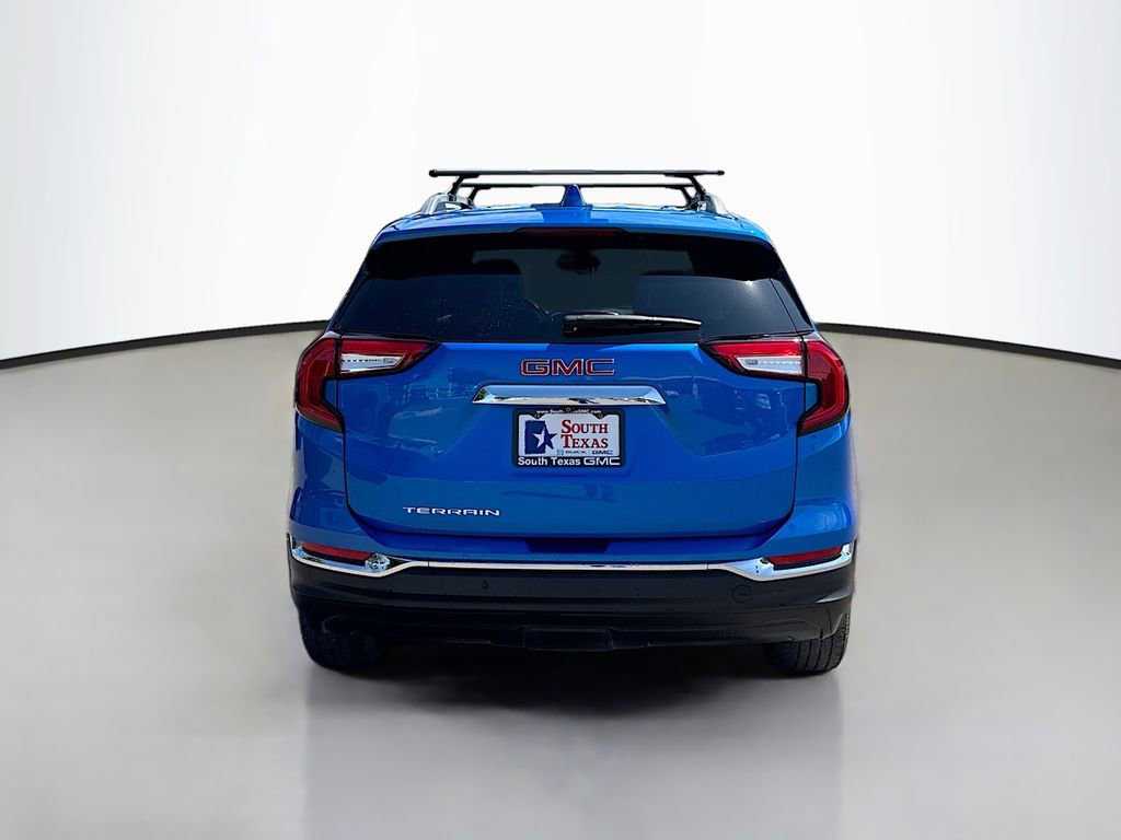 Used 2024 GMC Terrain SLT w/ Infotainment Package II FWD image 6