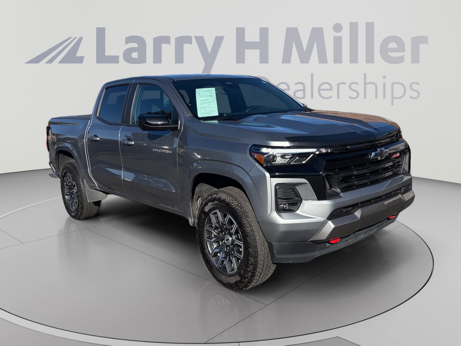 Used 2023 Chevrolet Colorado Z71 w/ Advanced Trailering Package AWD/4WD image 7