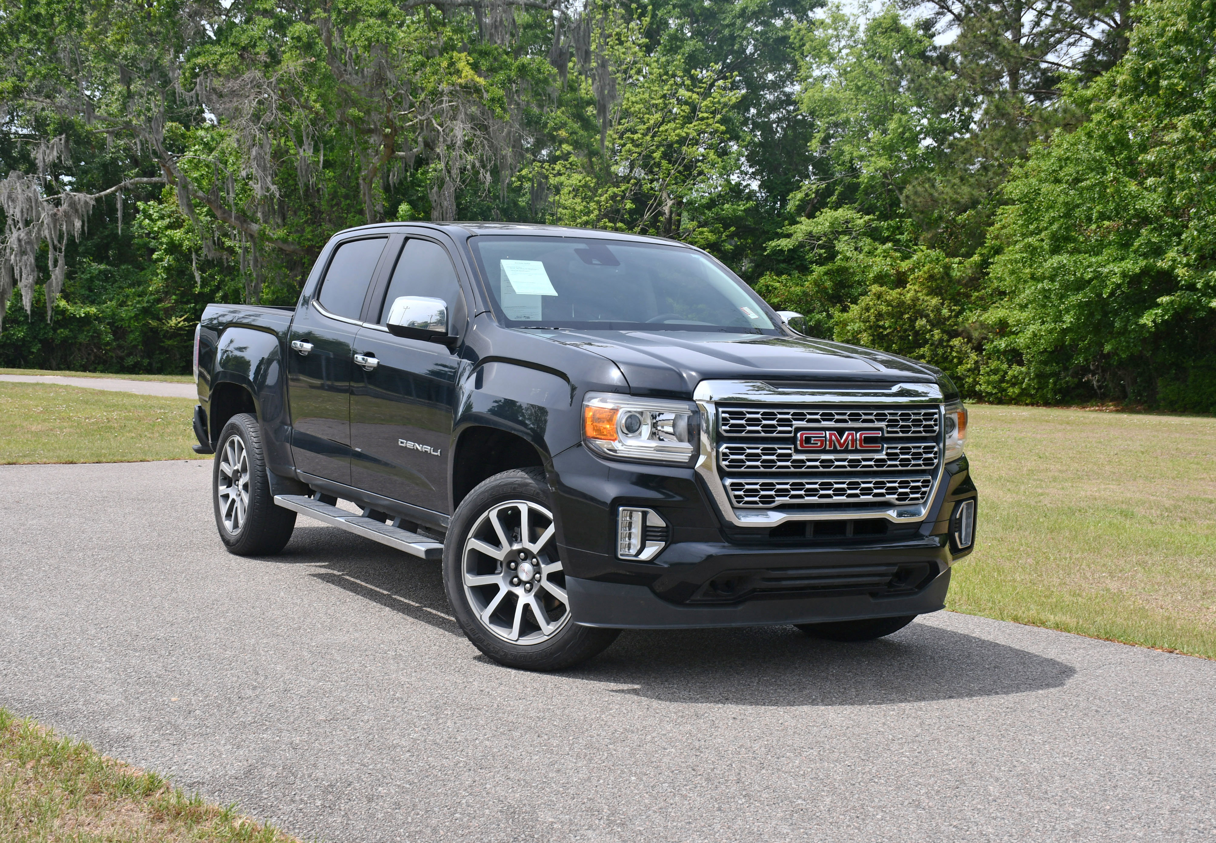 Used 2021 GMC Canyon Denali RWD image 6