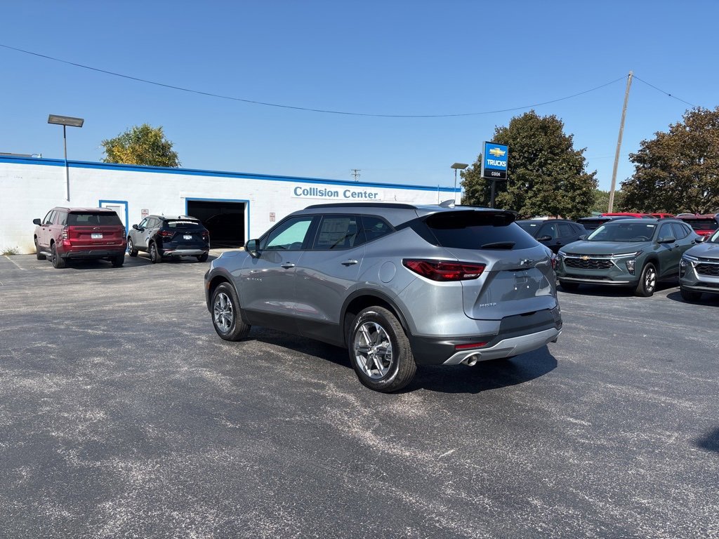 New 2025 Chevrolet Blazer LT w/ Convenience Package image 8