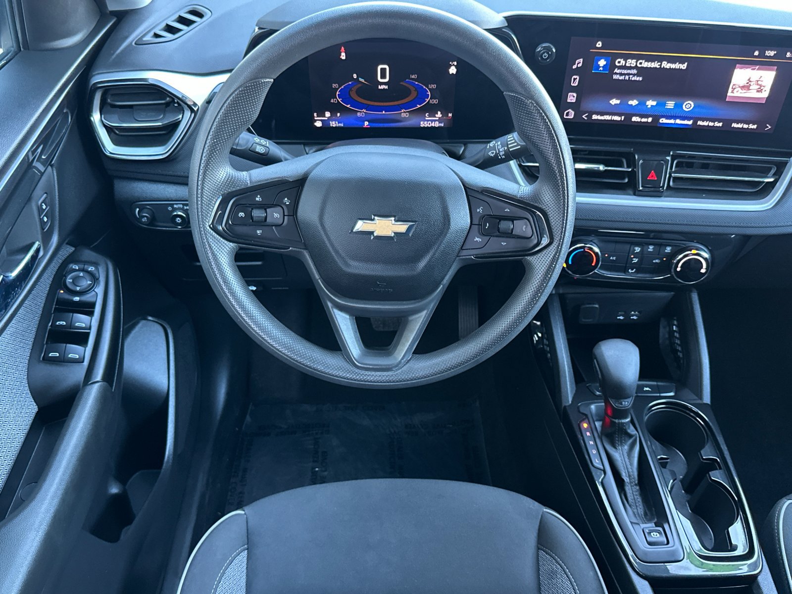 Used 2024 Chevrolet TrailBlazer LT FWD image 14