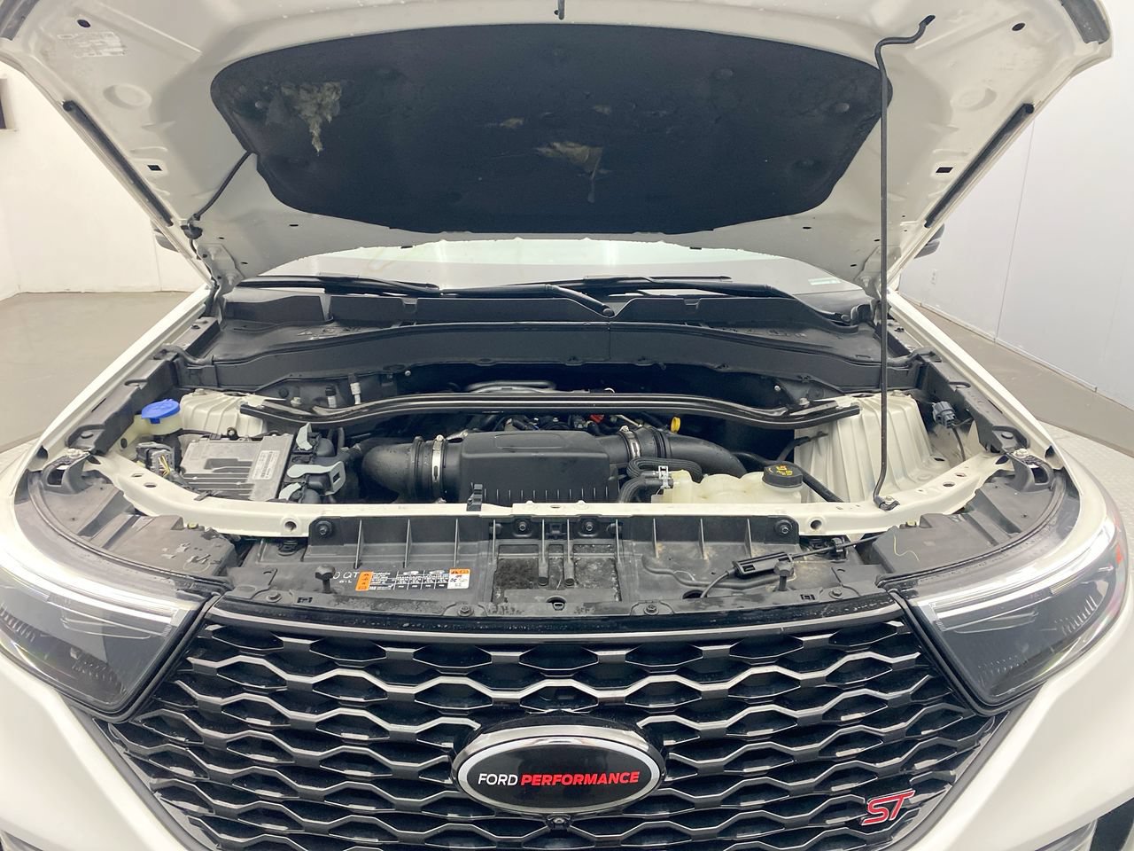 Used 2020 Ford Explorer ST w/ ST Street Pack AWD/4WD image 11