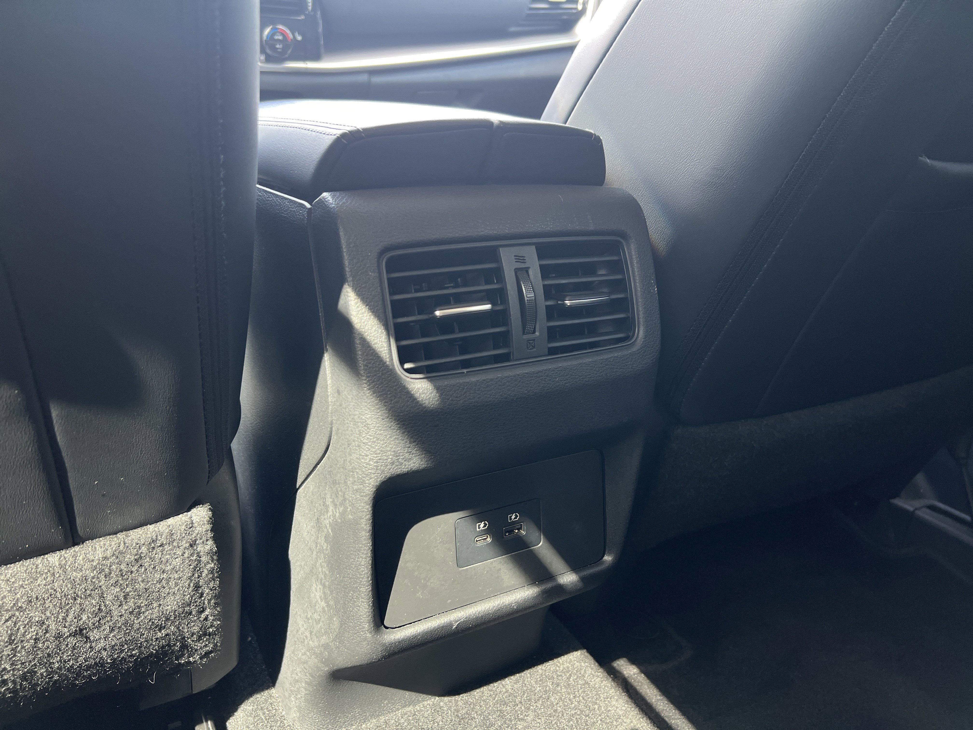 Used 2021 Nissan Rogue SV w/ Premium Package image 39