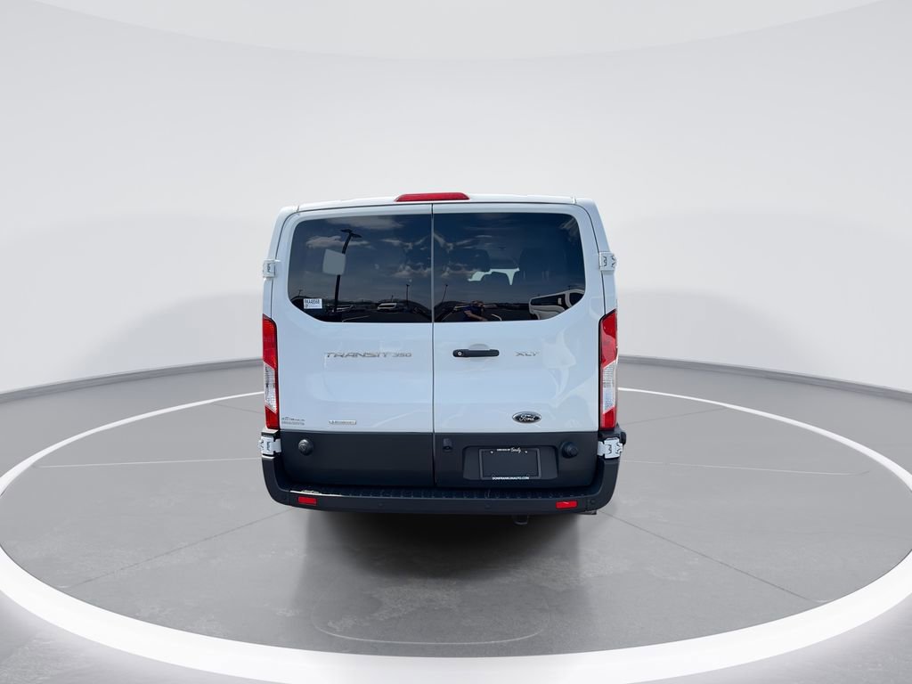 Used 2024 Ford Transit 350 XLT RWD image 7