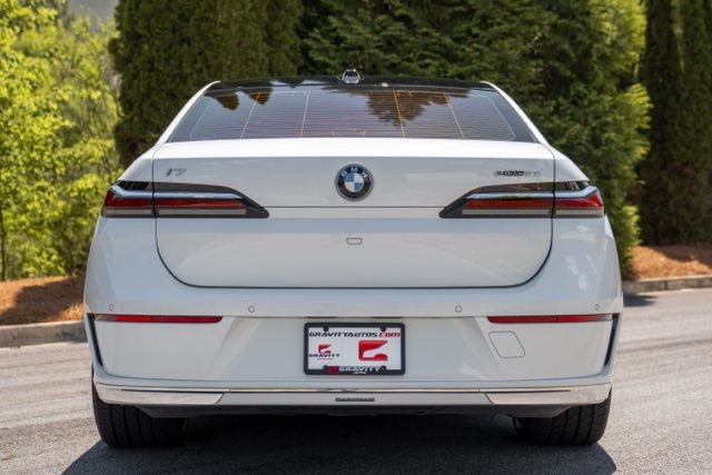 Used 2024 BMW i7 eDrive50 image 19