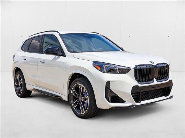 Used 2025 BMW X1 M35i w/ Shadowloine Package video 3