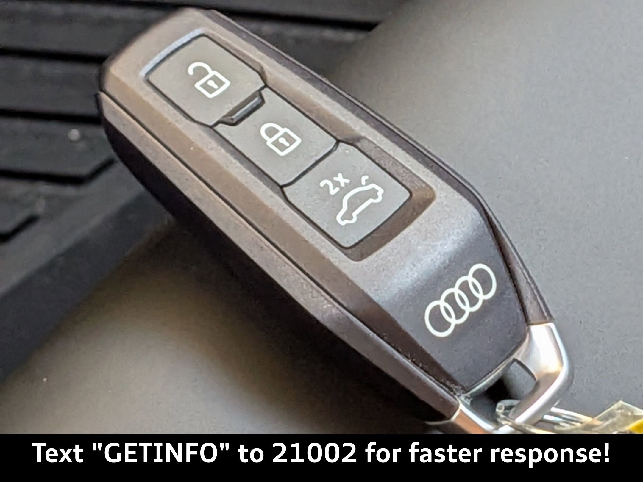 Used 2025 Audi SQ6 e-tron Prestige w/ 21" Black Optic Wheel Package image 36