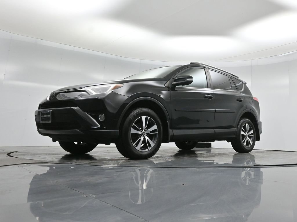 Used 2017 Toyota RAV4 XLE w/ Protection Package image 43