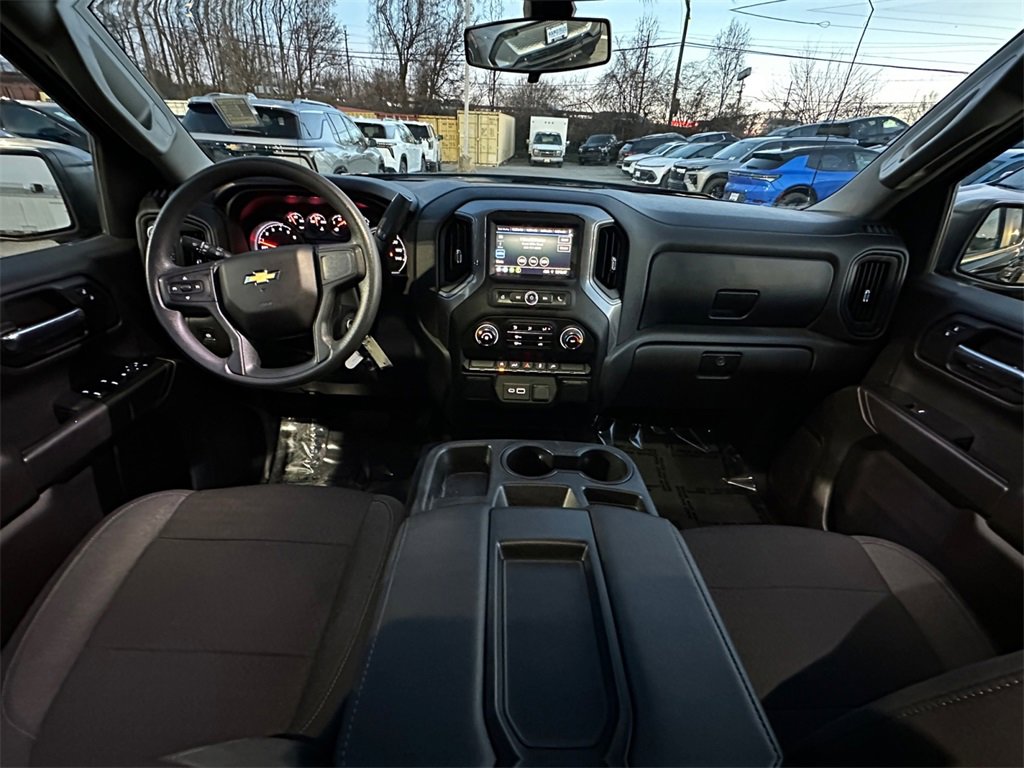 Used 2022 Chevrolet Silverado 1500 Custom image 20
