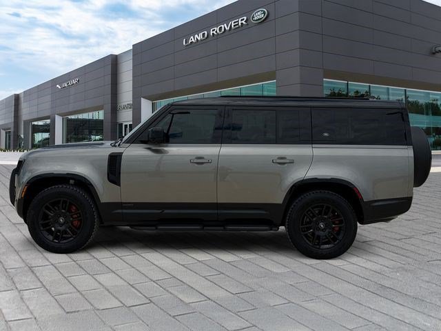 Certified 2024 Land Rover Defender 130 X AWD/4WD image 2